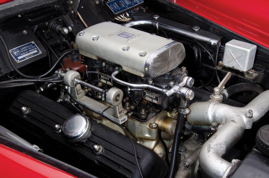  Lancia Aurelia B24 Spider America 1955 года  (фото 22 из 24)